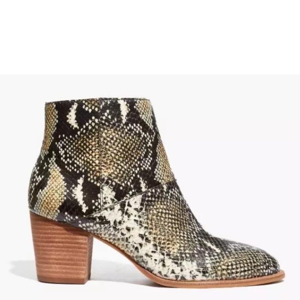 NWOB Madewell Rosie Snake Print Booties Size 8